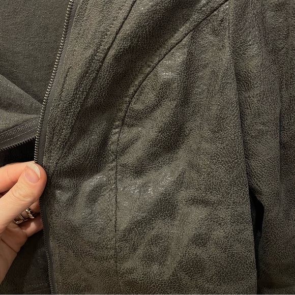 Miilla Gray Waterfall Vegan Leather Jacket Fall Steampunk Neutral sz Large - Picture 5 of 5